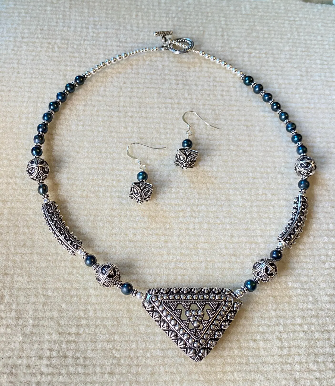 Bali Silver and Freshwater Pearl Necklace